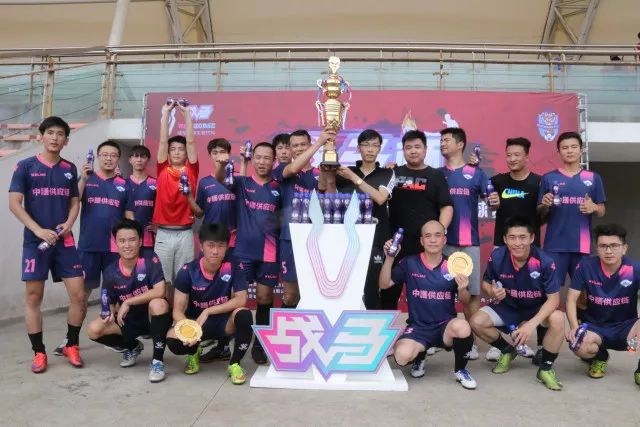 日媒：中国男性媒体人偷拍日本电视台采访被警告