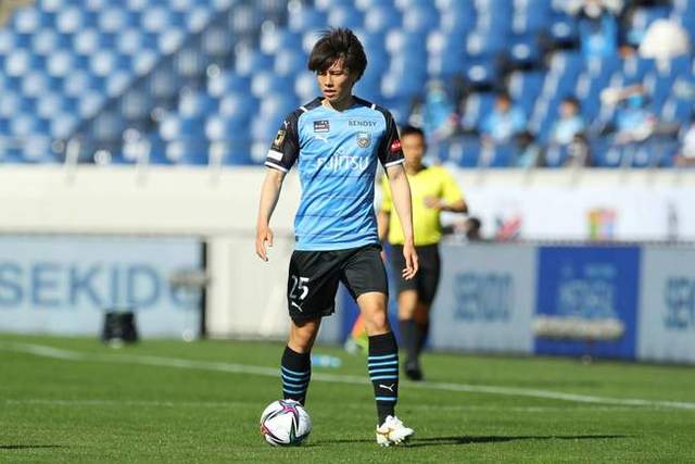 英超夺冠赔率:曼城1赔34希望渺茫 红军断层第1